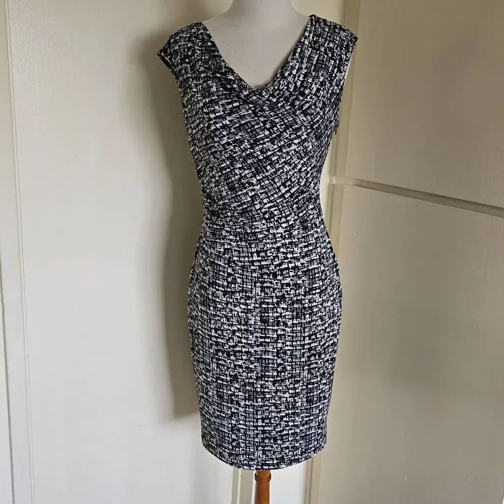 Vince Camuto Blk/Grey/Wht Cowl Neck Dress, Ruched Waist, Sleeveless, EUC, Sz.8